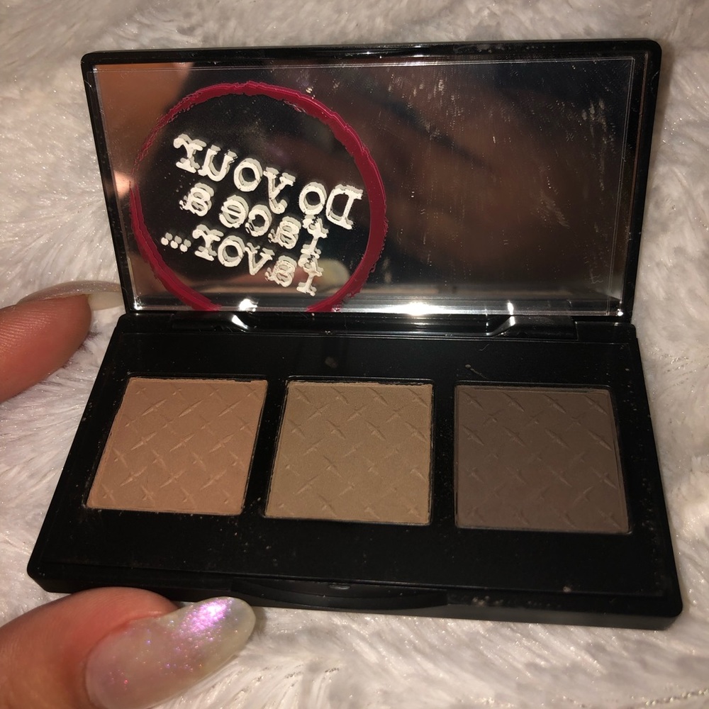 Brow powder/Pomade